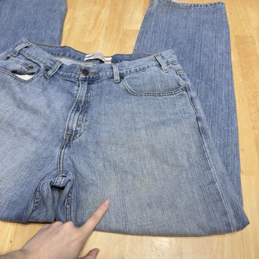 Levis Authentics Signature Mens Jeans Blue Denim Relaxed Fit 36x32 *34x31.5 Fit* - Picture 3 of 13